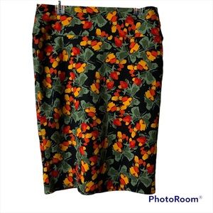 LuLaRoe Cassie Pencil Skirt Black Background Floral Size XLarge Never Worn NWT